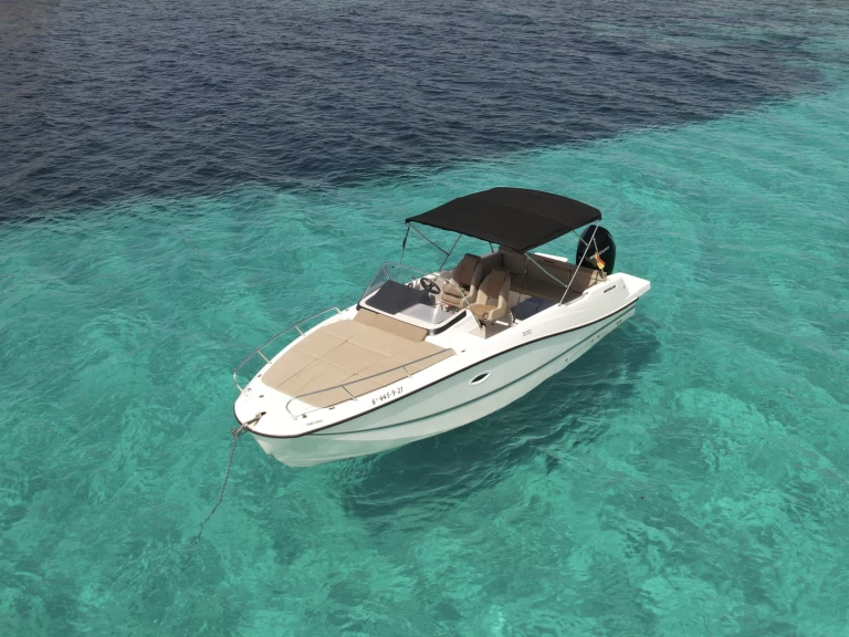 Alquiler de barcos Cambrils barato de Activ 755 Sundeck