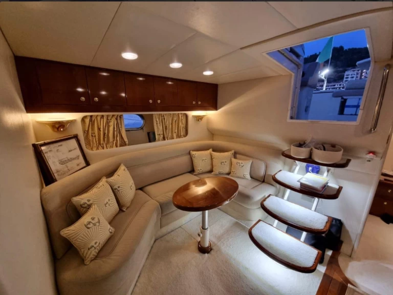 Alquiler Lancha Baia con o sin  título de navegación