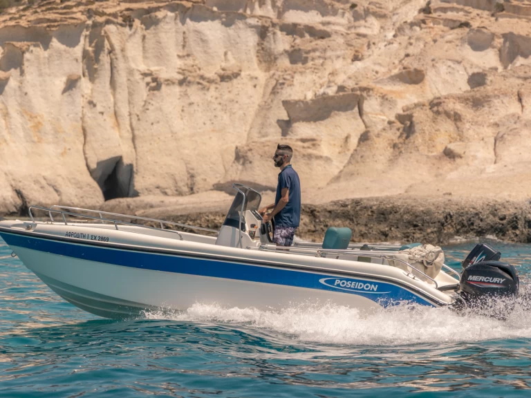 Alquiler de embarcaciones Poseidon BLU WATER 185 enMílos en Samboat