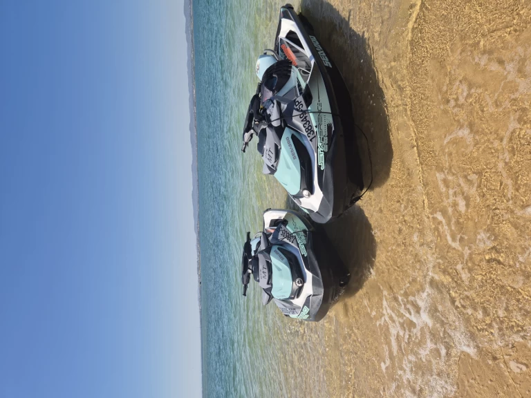 Alquiler de embarcaciones Yamaha Yamaha VX enFaro en Samboat