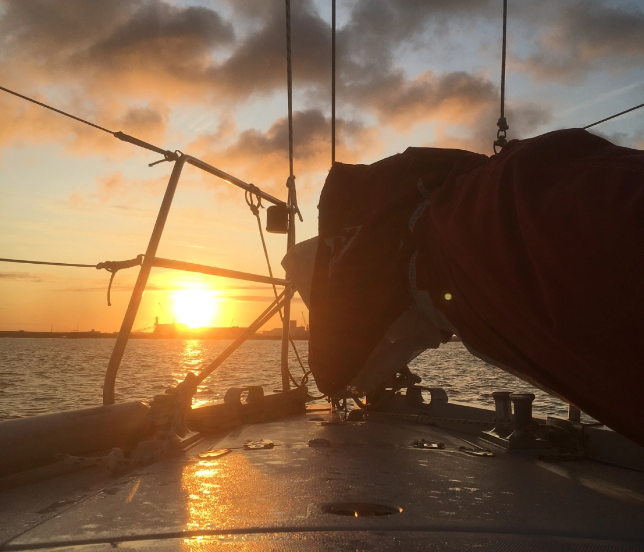 Velero para alquilar La Rochelle al mejor precio