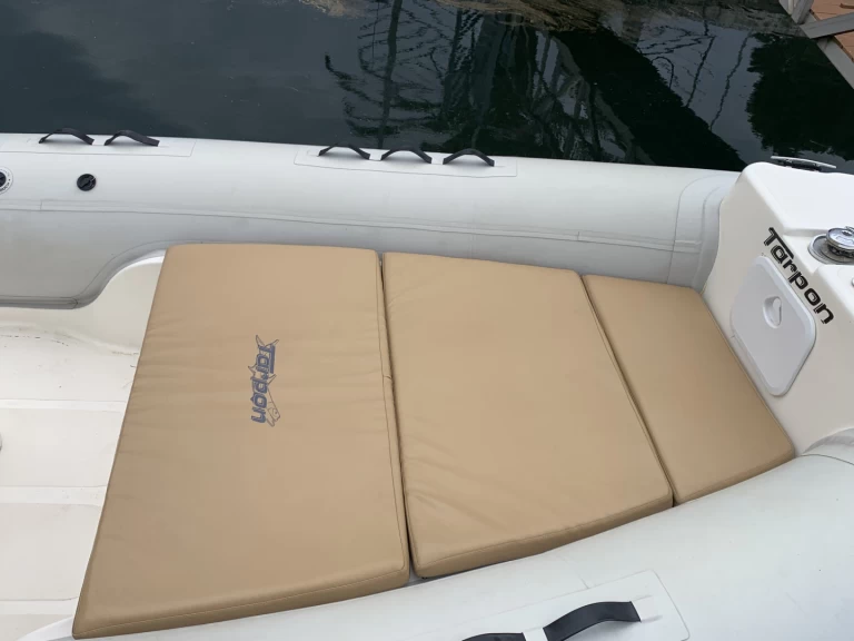 Rodman Tarpon 790 LX de alquiler a Santander