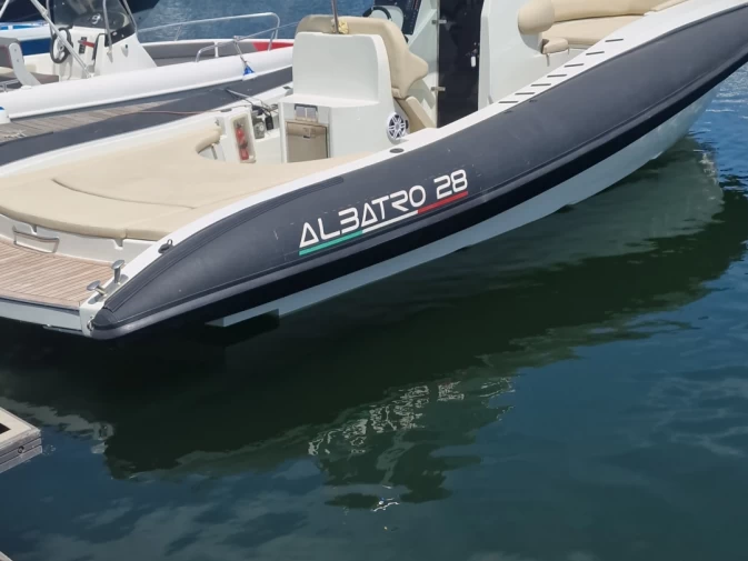 Alquiler de embarcaciones Albatro Albatro28  enCastellammare di Stabia en Samboat