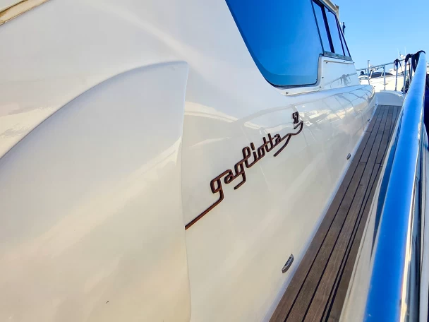 Alquiler de barcos Othonoí barato de 52