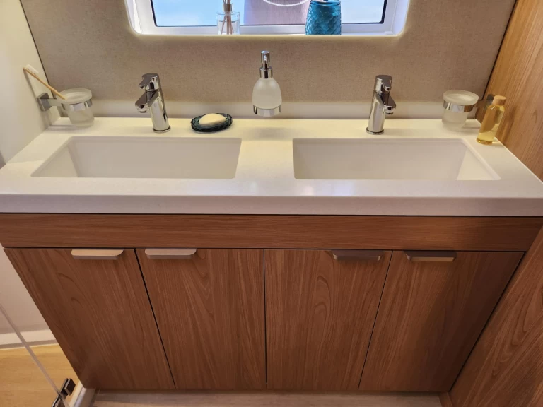 Alquiler de embarcaciones BALI 5.8 - 5 cabines BALI 5.8 enLe Marin en Samboat