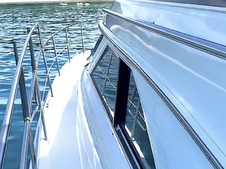 Alquiler Lancha en mundo - Sea Ray Sea Ray 400 Sedan Bridge