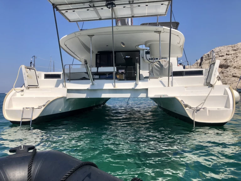 Alquiler de Fountaine Pajot LIPARI 41 EVOLUTION en Marsella