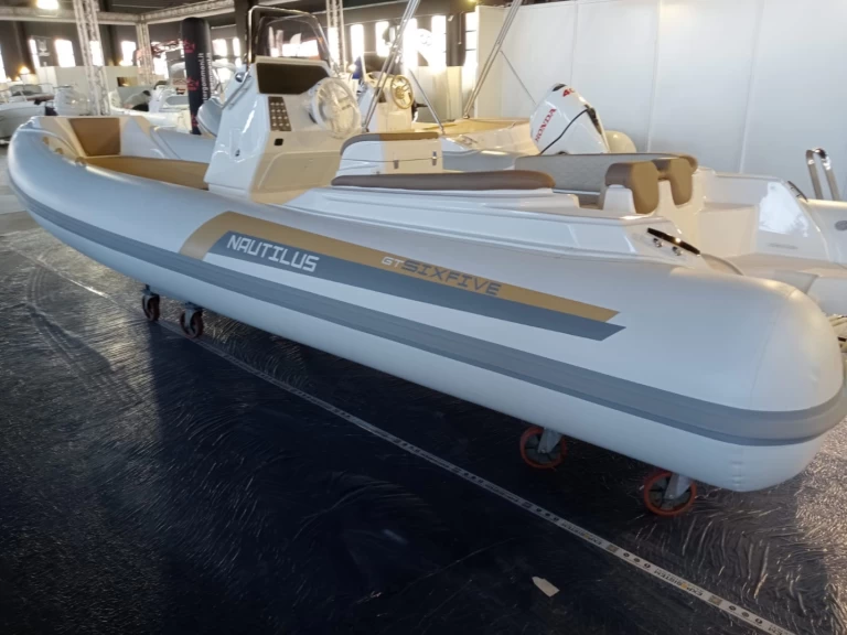 Neumática para alquilar Villaggio San Teodoro al mejor precio