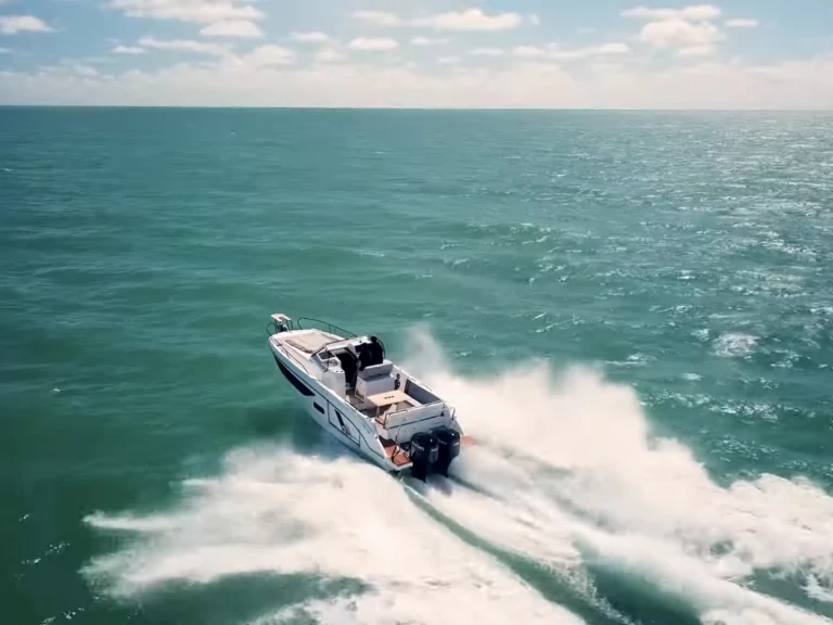 Alquiler de embarcaciones Bénéteau FLYER 9 SUNdeck enSanta Eulària des Riu en Samboat