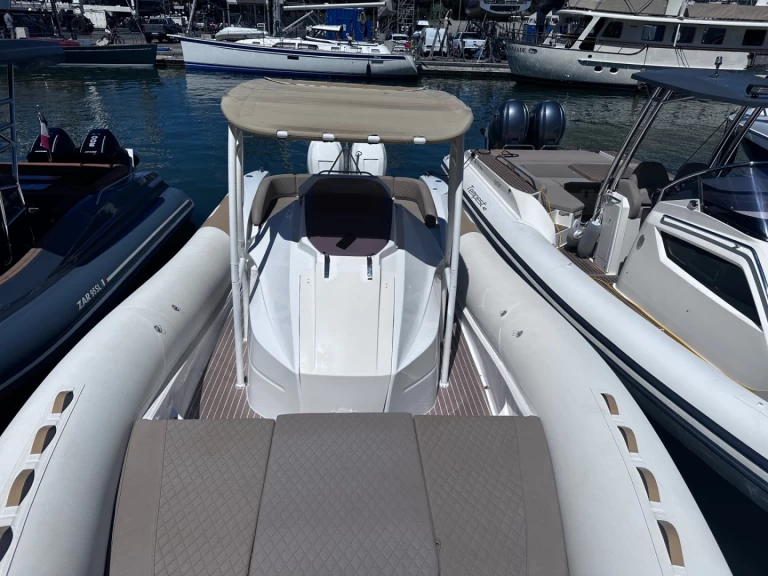 Alquiler de barcos Cogolin barato de 1000