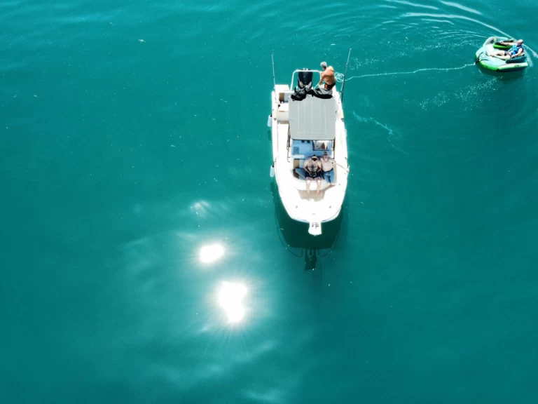 Lancha para alquilar Publier al mejor precio