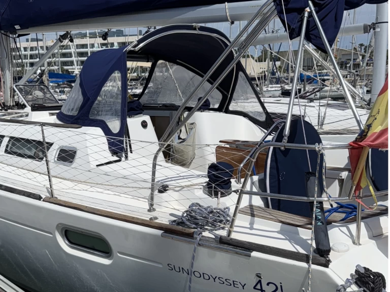 Alquiler de Jeanneau Sun Odyssey 42i en El Puerto de Santa María