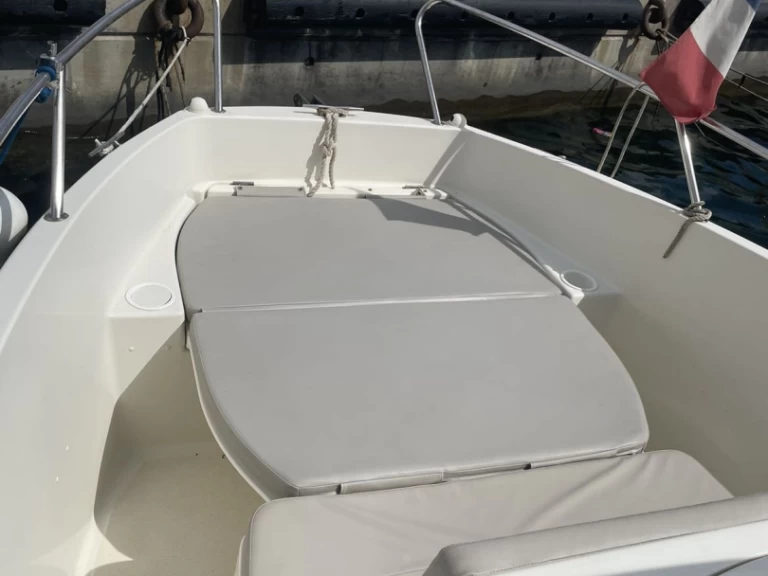Quicksilver Activ 555 Open de alquiler a Marsella