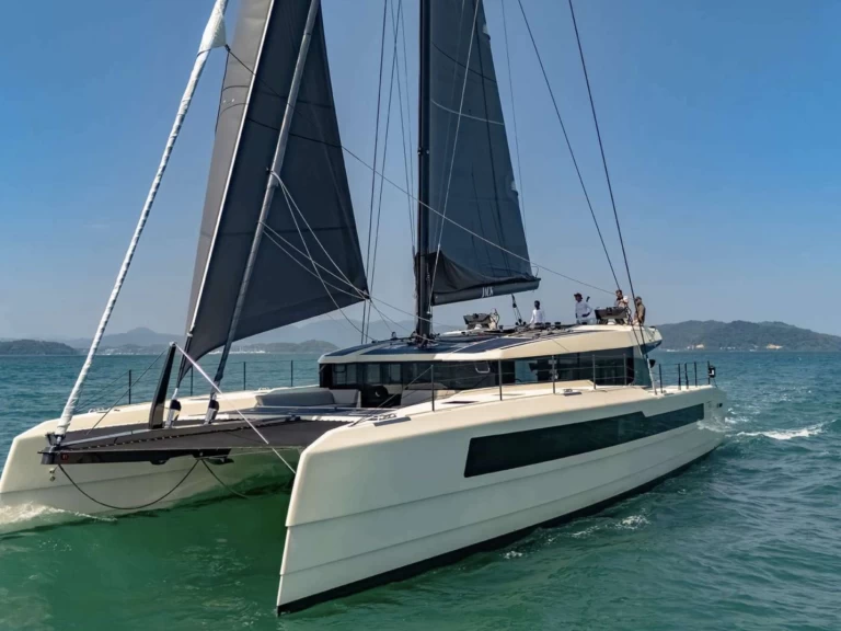 Alquiler de embarcaciones McCohangy Boats JACK enNápoles en Samboat