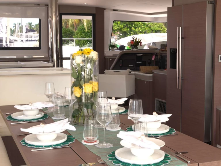 Yate de lujo para alquilar Nassau al mejor precio