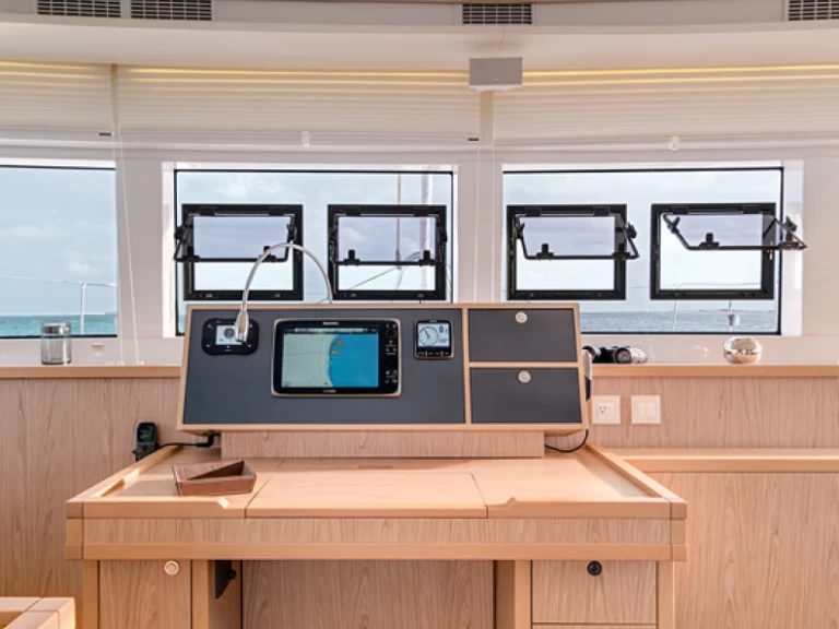 Alquiler Catamarán en Mai Khao - Lagoon Lagoon 52 F