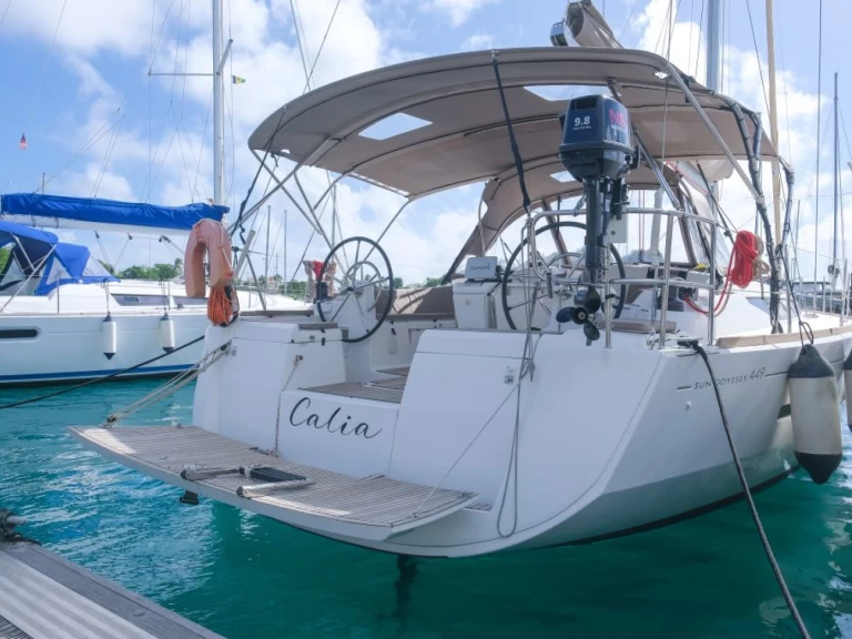 Alquiler de embarcaciones Jeanneau Sun Odyssey 449 enParish of Saint George en Samboat
