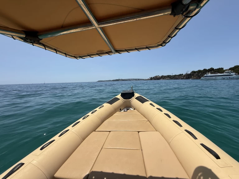 Alquiler Neumática en Puerto Portals - Vanguard DR 760 FAMILY