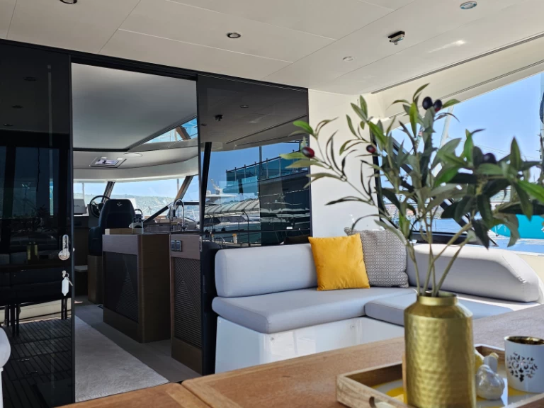 Prestige Prestige M48 de alquiler a Rogoznica