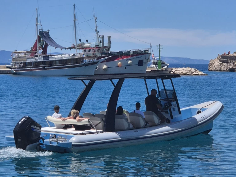 Alquiler de barcos Makarska barato de Colnago 33