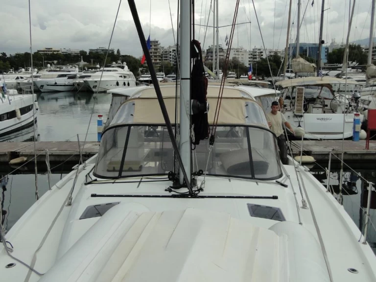 Alquiler de Jeanneau Sun Loft 47 en Álimos