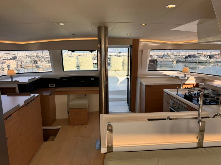 Alquiler de Catamarán, con o sin patrón Bali Capo d'Orlando