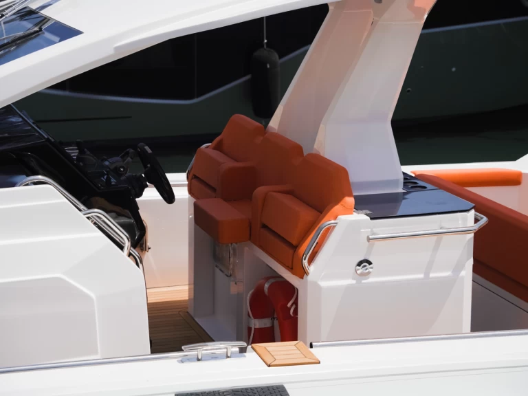 Alquiler de Pirelli Pirelli 42 EFB en Torre Annunziata