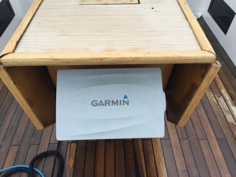 D&D Yacht D&D Kufner 54.2 de alquiler a Punat