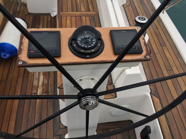 Alquiler de Velero, con o sin patrón D&D Yacht Punat