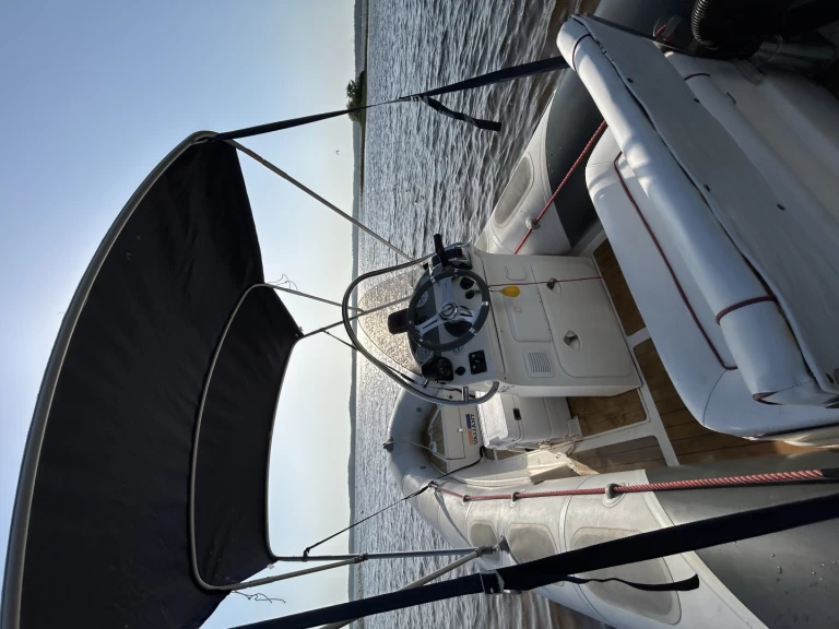 Valiant DR 520 Fishing de alquiler a Le Moutchic
