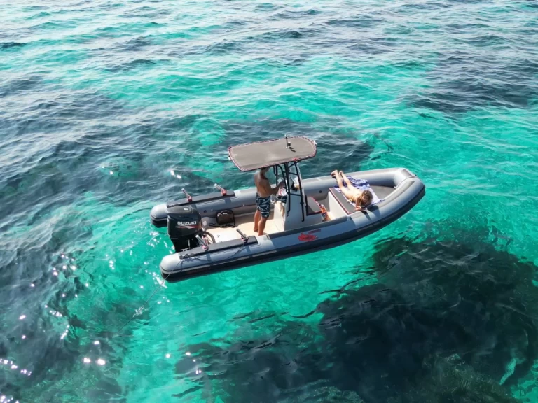 Alquiler Porto San Paolo - Joker Boat Coaster 650 Barracuda en SamBoat