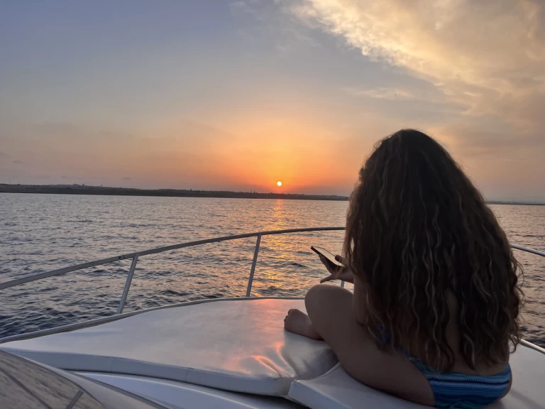 Lancha para alquilar Marzamemi al mejor precio