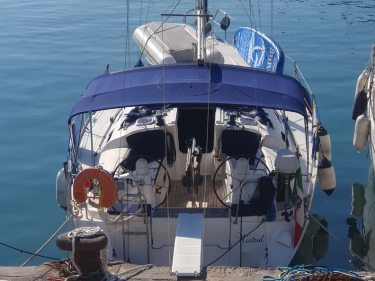 Alquiler de embarcaciones Dufour Dufour 385 Grand Large enCastellammare di Stabia en Samboat
