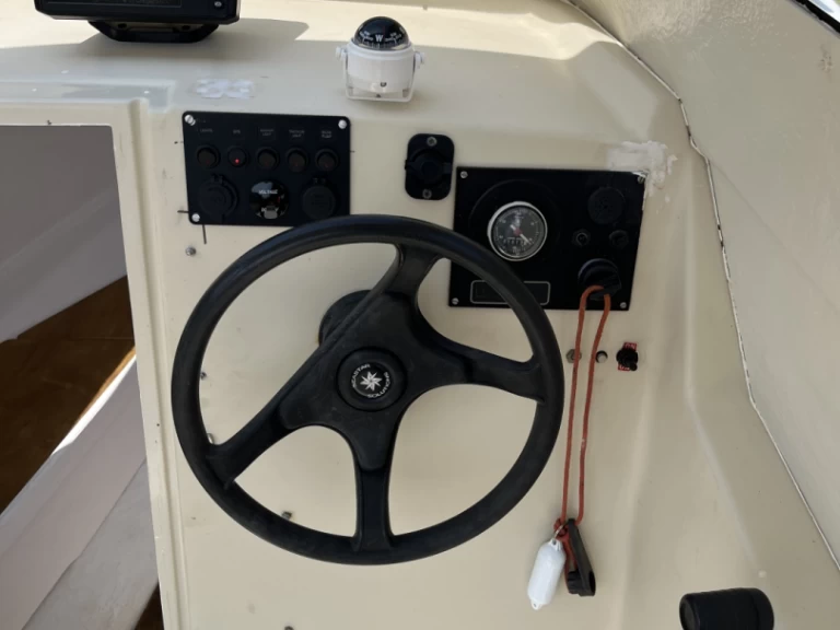 Alquiler de Bénéteau Sunday 550 en Île-d'Aix