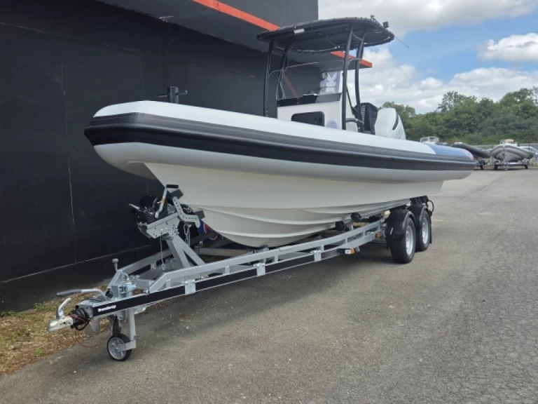 Alquiler de barcos Arzon barato de SR 760 PRO
