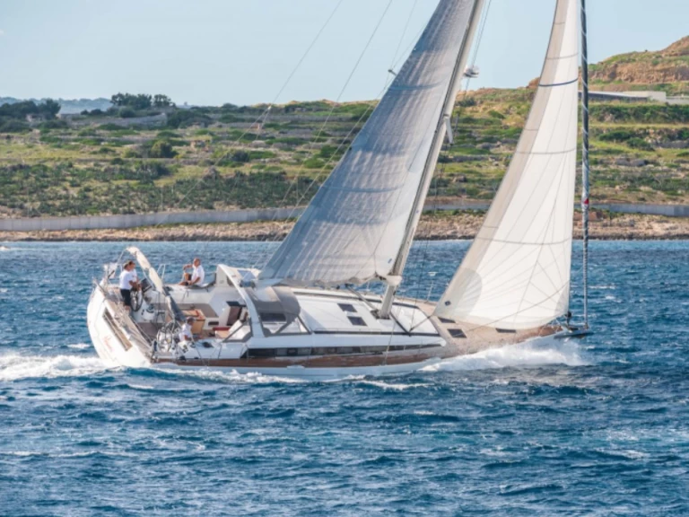 Alquiler Velero OCEANIS 55.1 con o sin  título de navegación