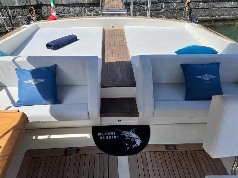 Alquiler de Tornado 38 classic en Amalfi