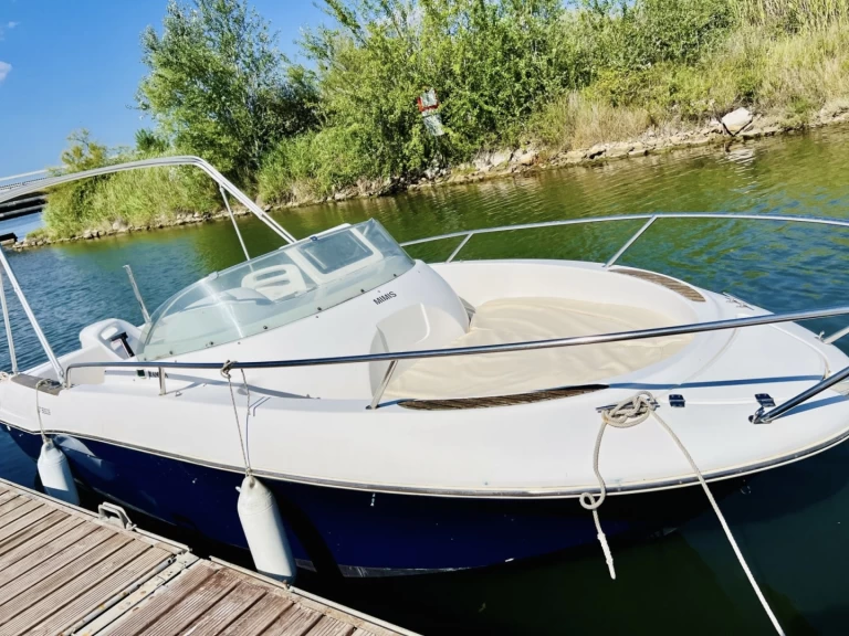 Alquiler de Jeanneau Cap Camarat 625 WA en Carnon-Plage