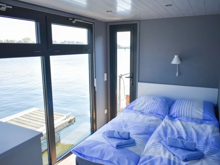 Alquiler Casa flotante A con o sin  título de navegación