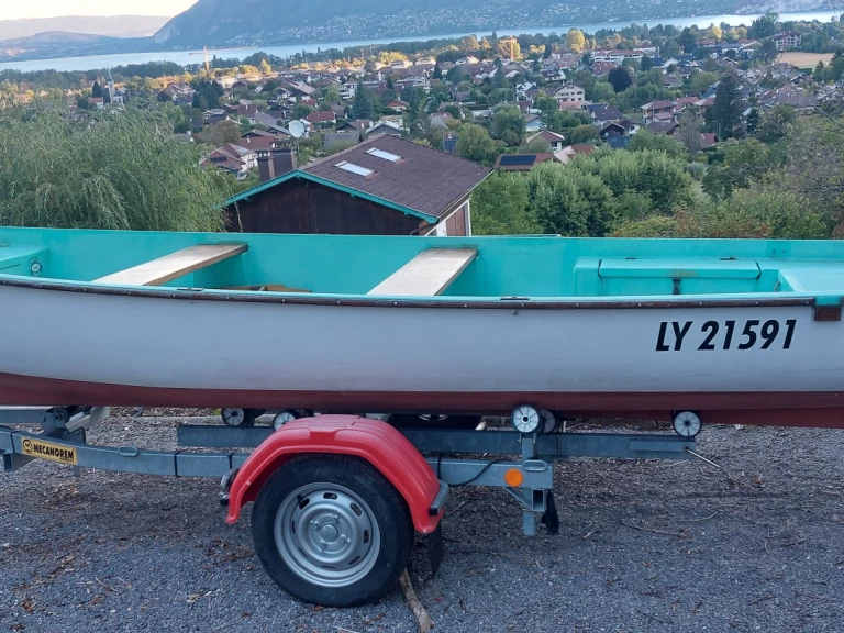 Lancha para alquilar Saint-Jorioz al mejor precio