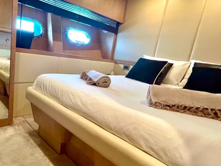 Alquiler de Alfamarine 78 en Saint-Tropez