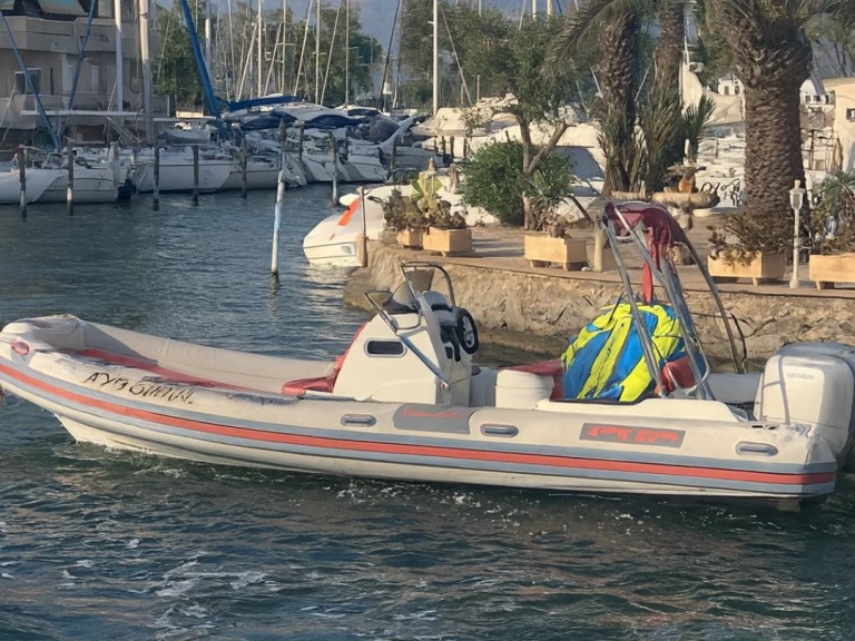 Alquiler de embarcaciones Marsea Marsea SP 170 enEmpuriabrava en Samboat