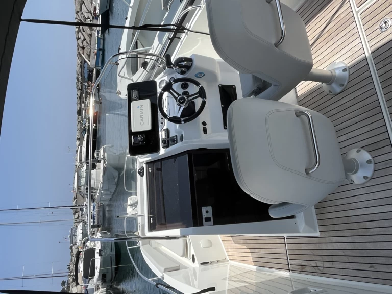 Lancha para alquilar Les Issambres al mejor precio