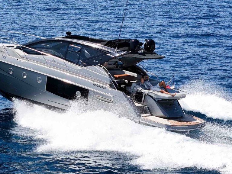 Alquiler Yate de lujo en Saint-Tropez - Cranchi M 44
