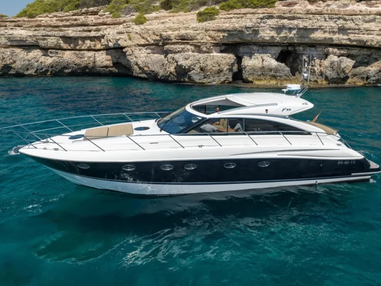 Alquiler de Princess Princess V53 en Cannes