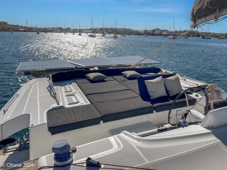 Alquiler de barcos Jolly Harbour barato de Lagoon 46