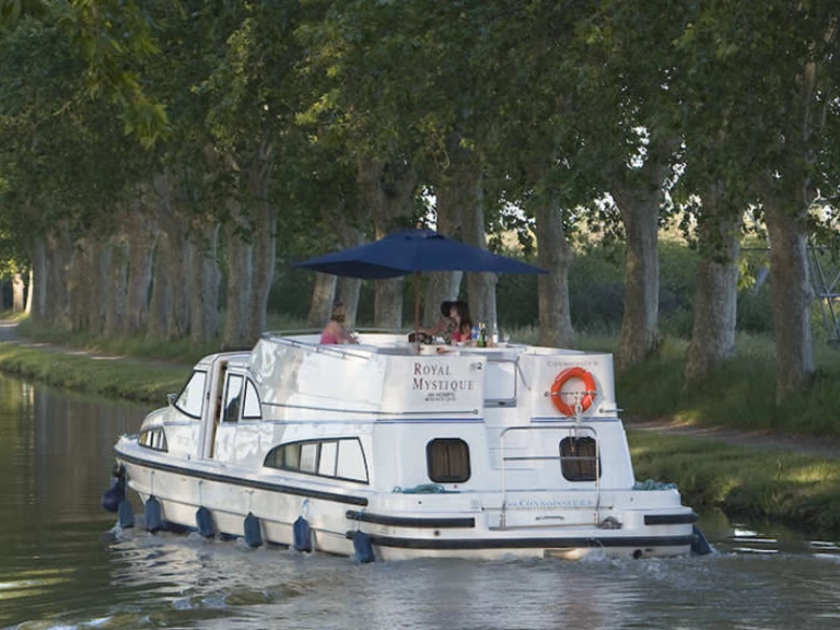 Alquiler de embarcaciones Le Boat Royal Mystique A enBranges en Samboat