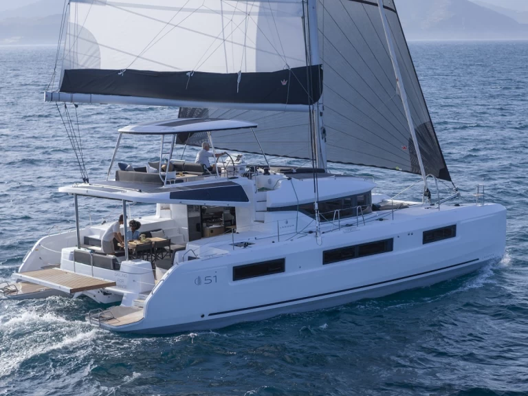 Alquiler de Catamarán, con o sin patrón Lagoon Trogir