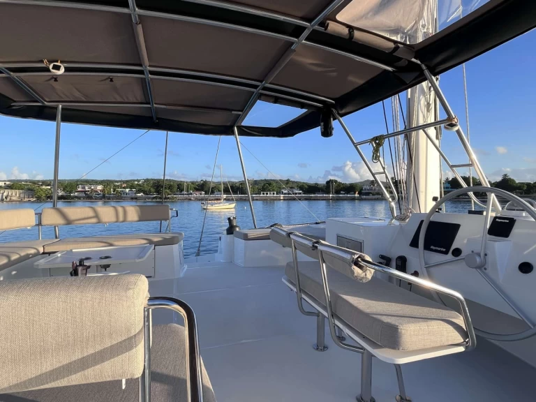 Alquiler Yate de lujo en Tortola - Bali ITHAKA