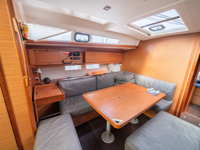 Alquiler Velero Dufour con o sin  título de navegación